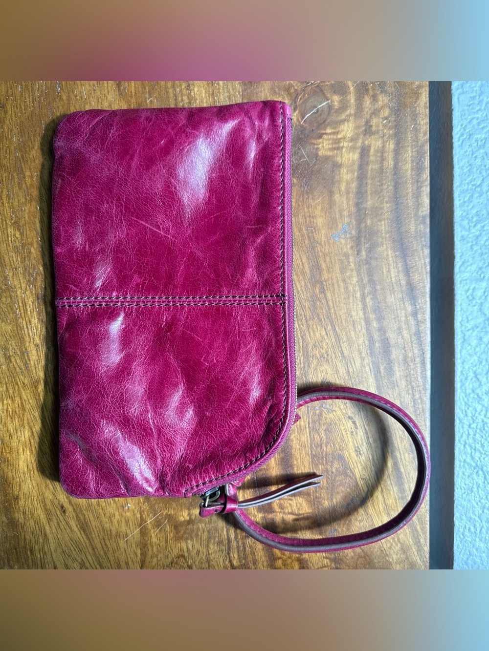 HOBO Classic Women's clutch in magenta